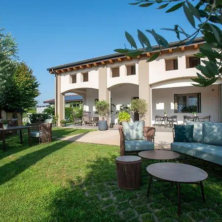 Relais La Dolce Vite Κατάλυμα σε φάρμα *